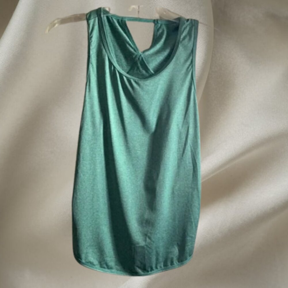 Green Athletic/Athleisure Top